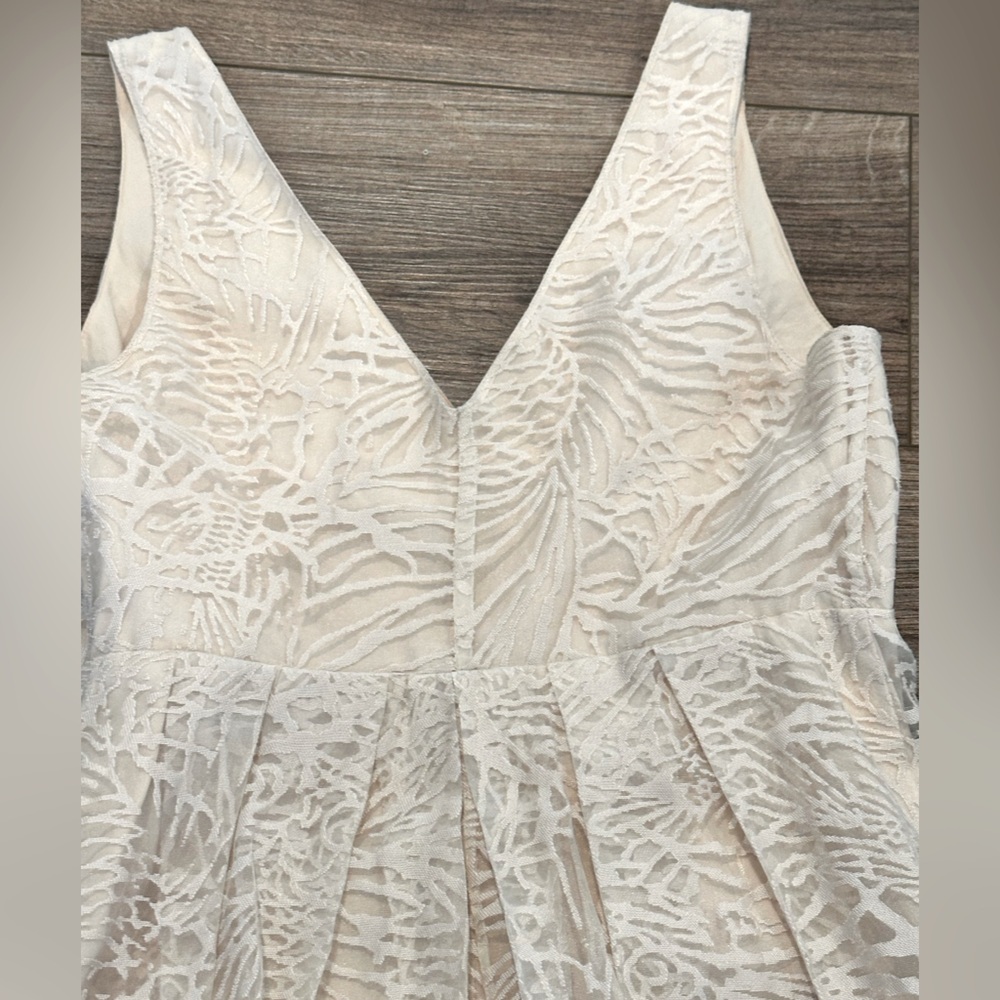 NWOT Diane Von Furstenberg Peach Ringwald Surplice Empire Waist Dress Size 8 - Picture 8 of 9
